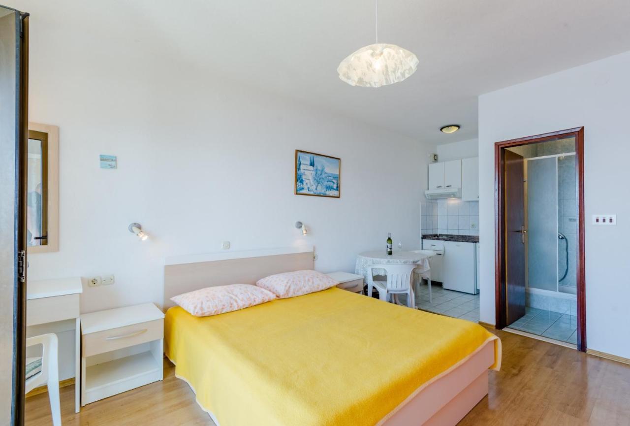 Villa Kosa Brela Værelse billede